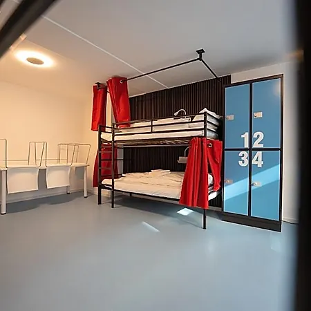 Hotel The